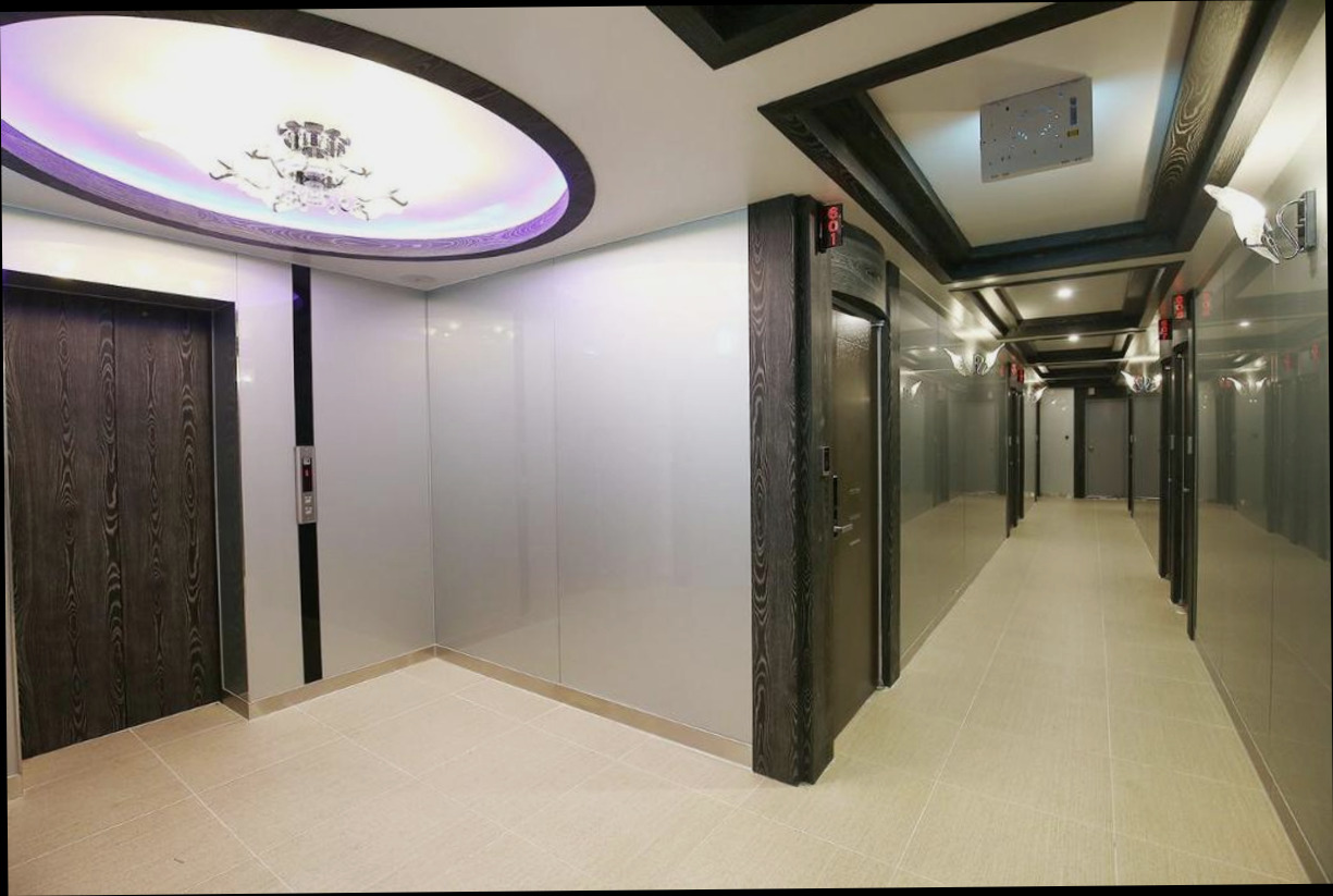 (이미지설명: 공주 블랙펄 호텔 - 갤러리 안내사진)