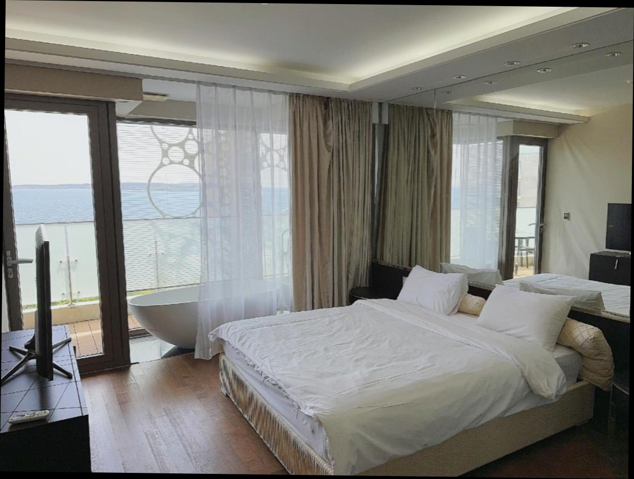 (이미지설명: 우도의 아파트먼트 (107m², 침실 2개, 프라이빗 욕실 2개) - 위치 및 교통 안내사진)