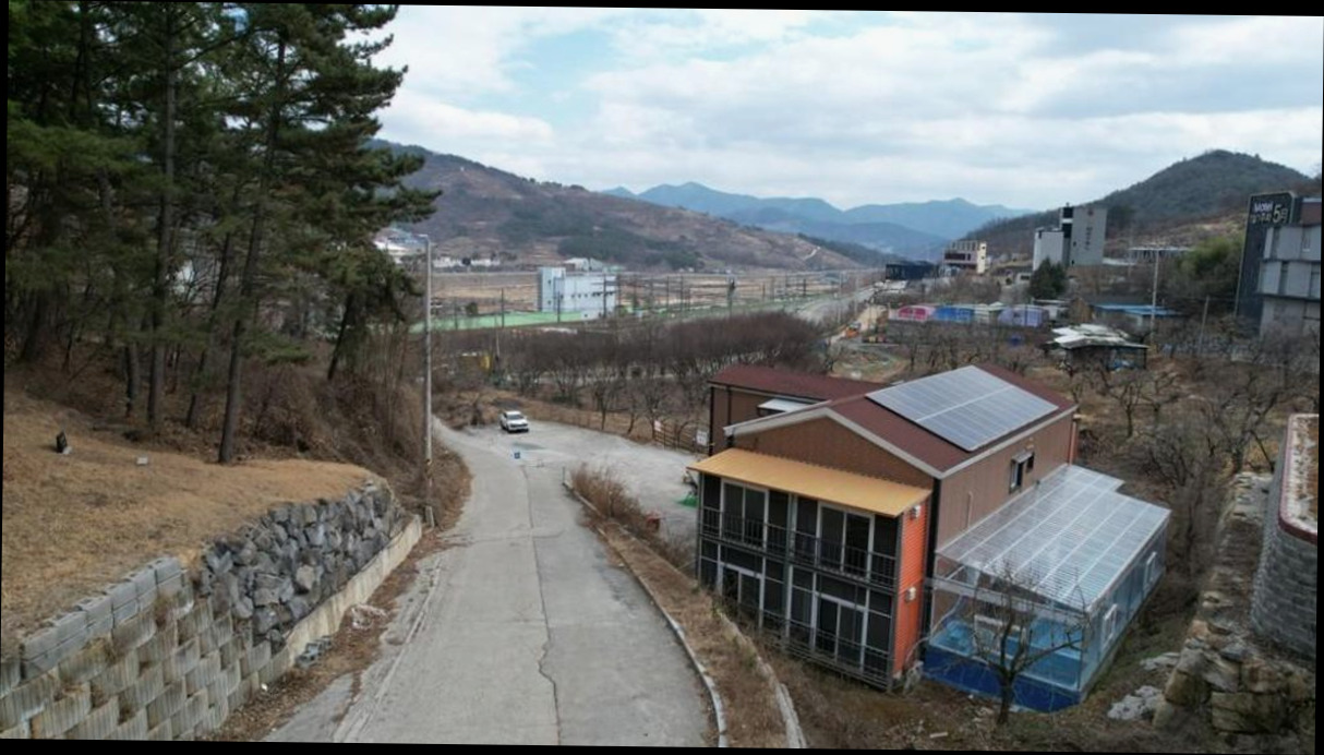 (이미지설명: 청도감마을펜션 - 객실 안내사진)