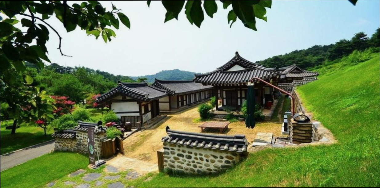 (이미지설명: 서천 문헌전통호텔 - 객실 안내사진)