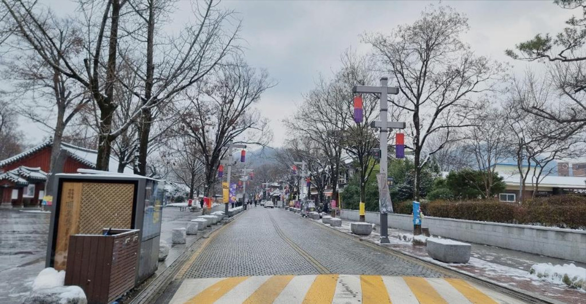 (이미지설명: 24게스트하우스 전주 - 객실 안내사진)