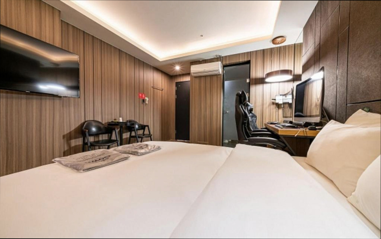 (이미지설명: 안산 Boutique Hotel 레니엘 - 객실 안내사진)
