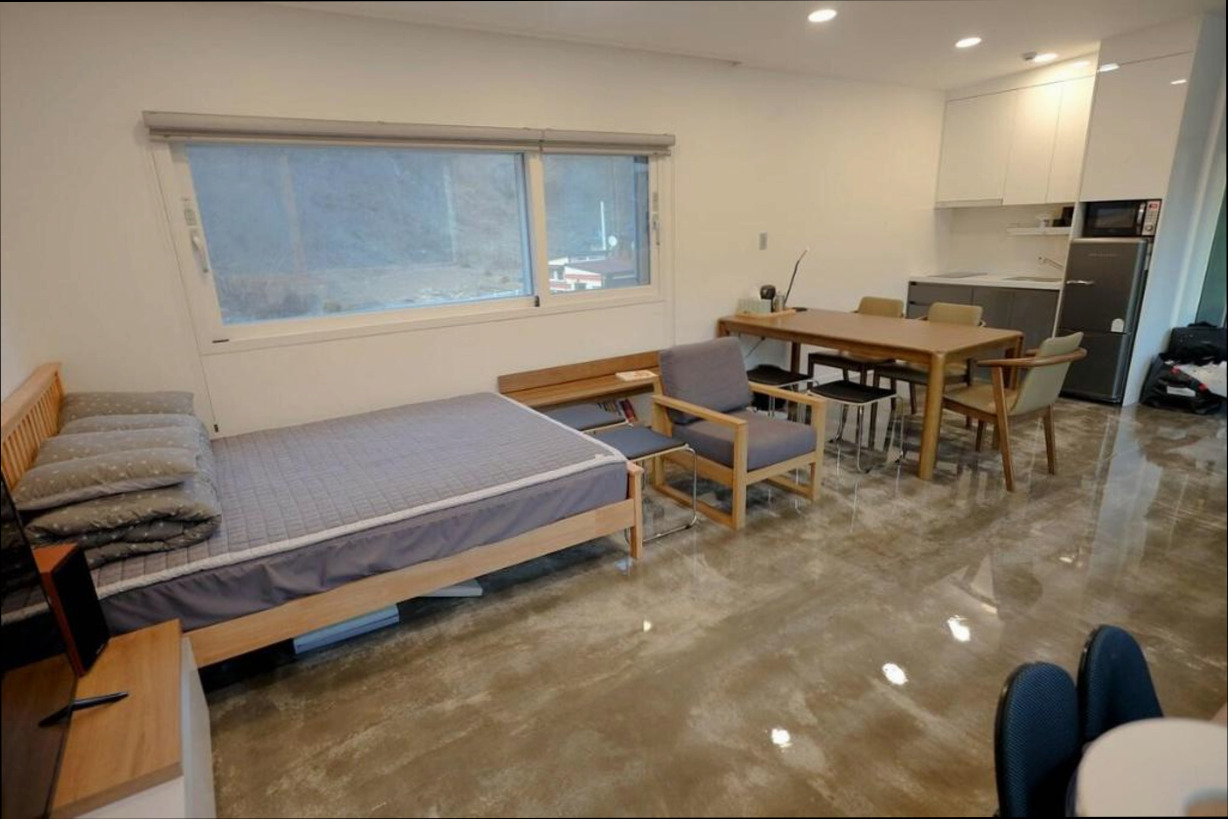 (이미지설명: 북면의 프라이빗 하우스 (357m², 침실 5개, 프라이빗 욕실 4개) - 객실 상세 리뷰 안내사진)