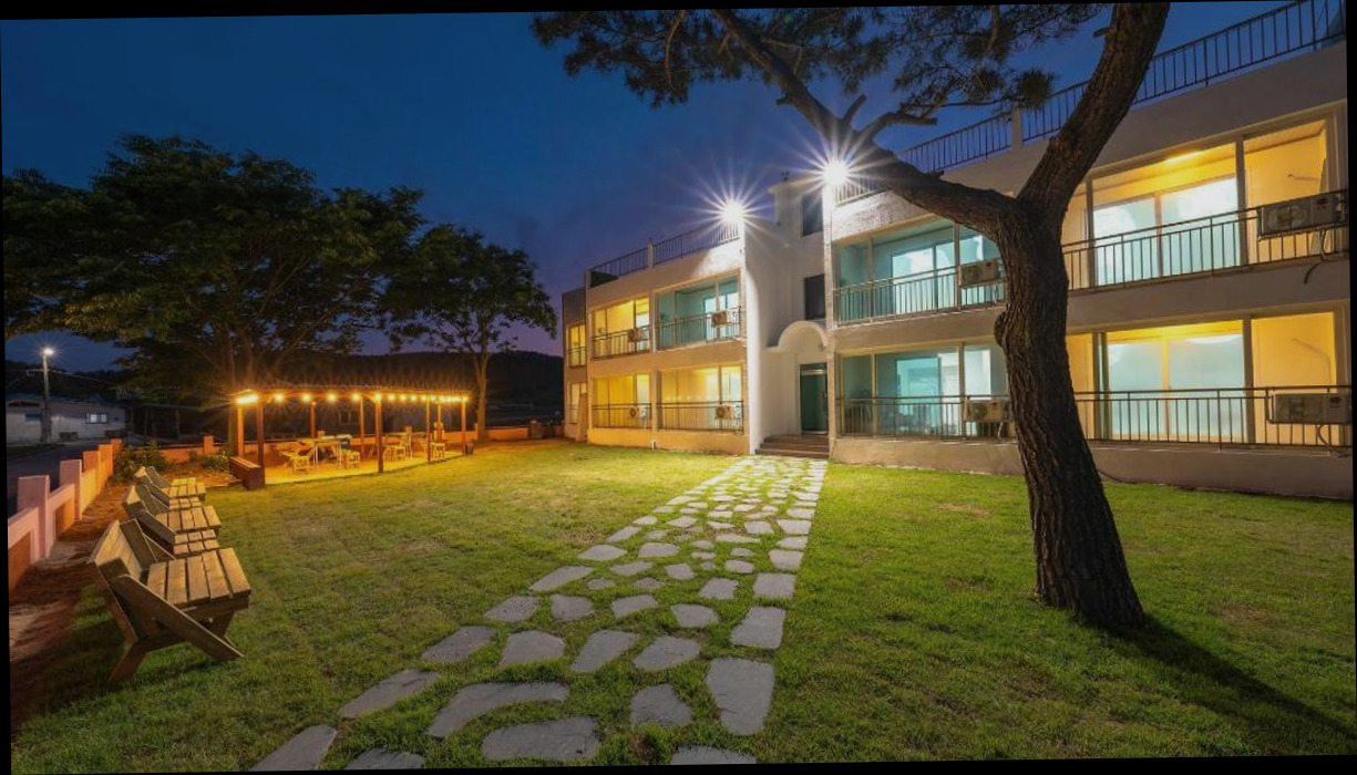 (이미지설명: taean yeonpo haibada pension - 객실 상세 리뷰 안내사진)