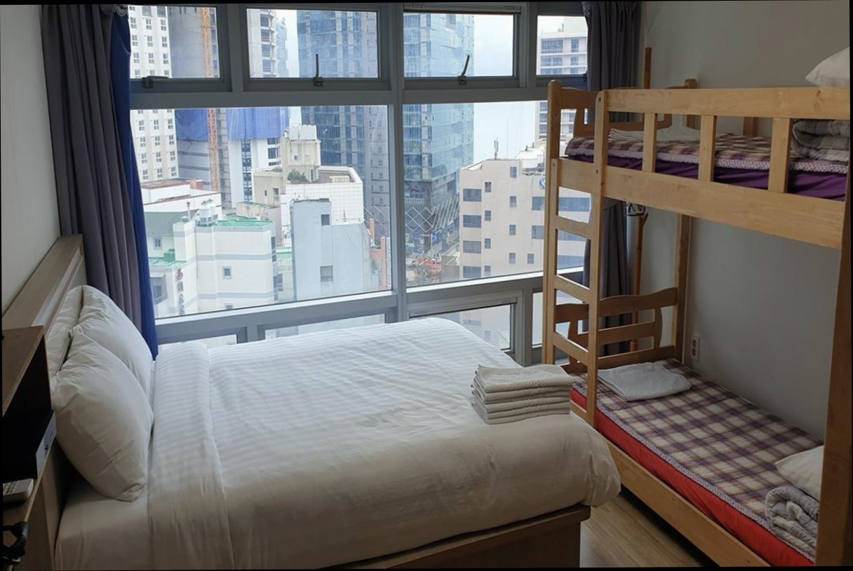 (이미지설명: 팝콘 호스텔 해운대 - 객실 상세 리뷰 안내사진)