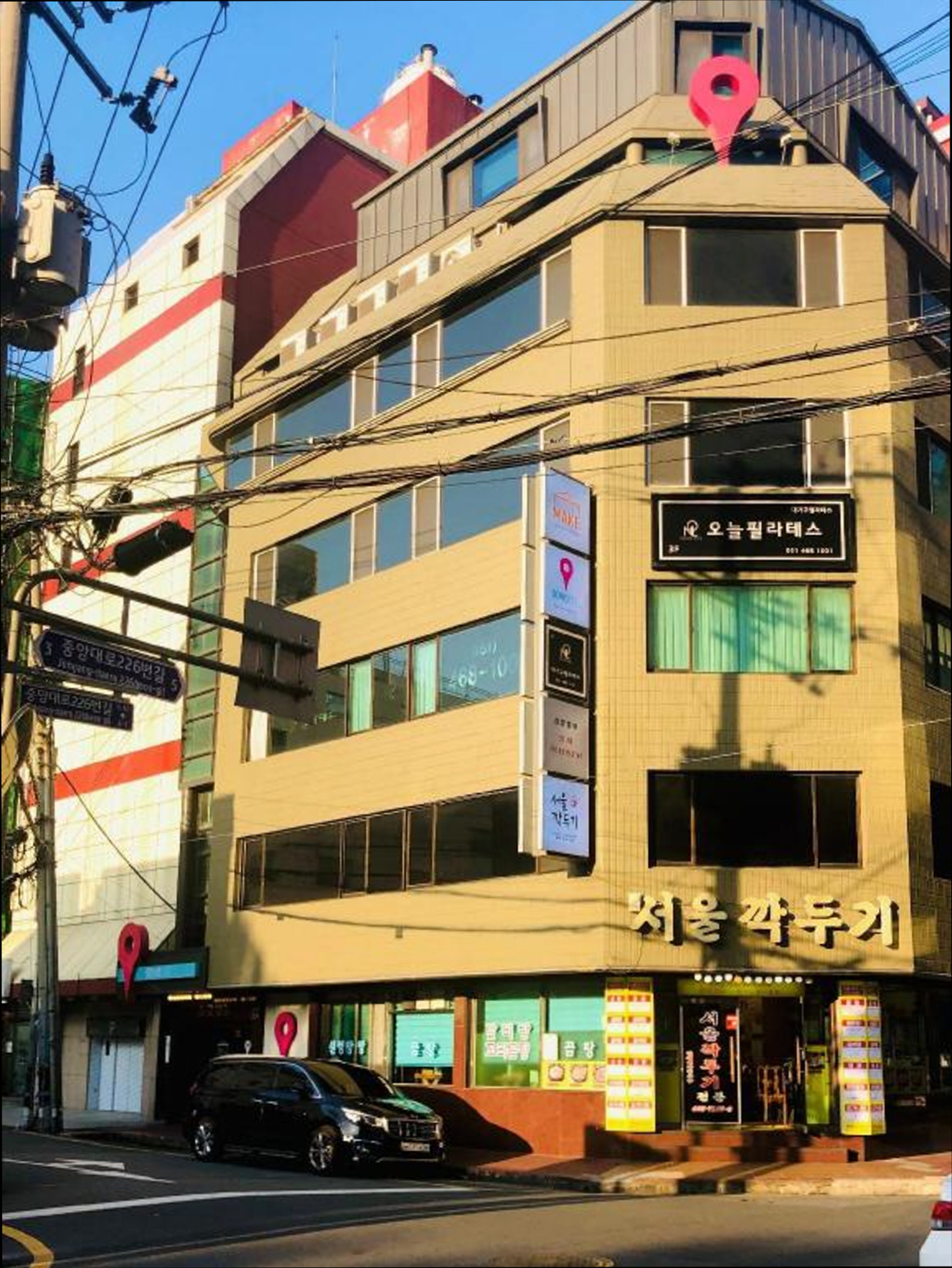 (이미지설명: 소호스텔 코리아 - 편의시설 및 서비스 안내사진)