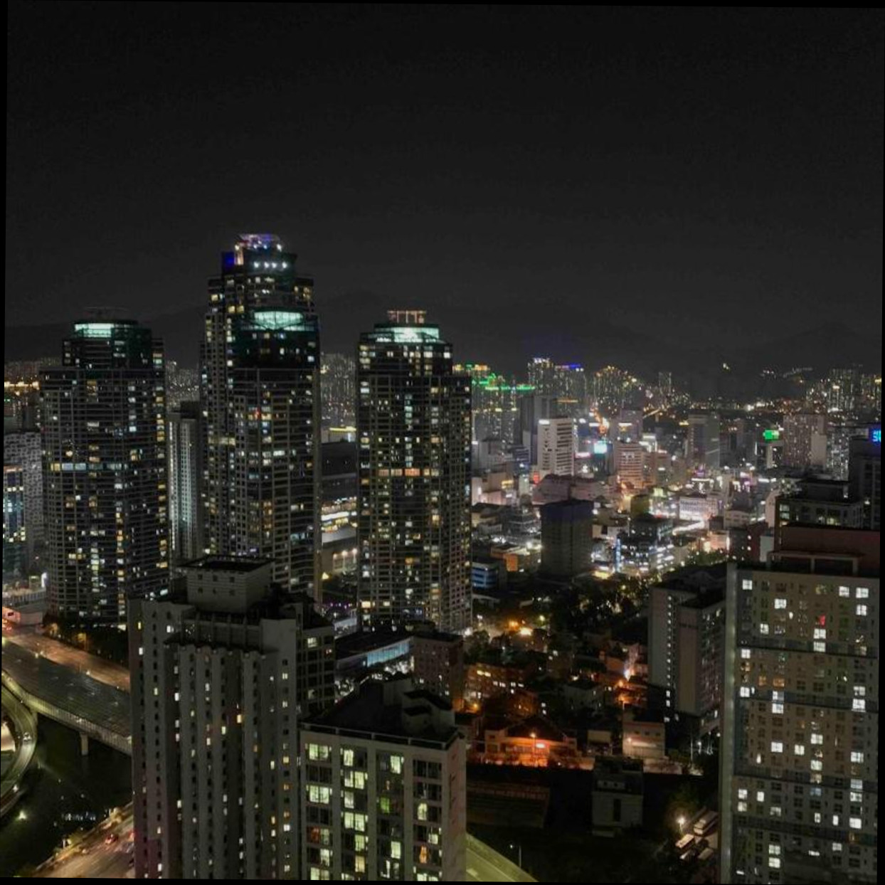 (이미지설명: 서면의 아파트먼트 (121m², 침실 2개, 프라이빗 욕실 1개) - 주변 관광지 안내사진)