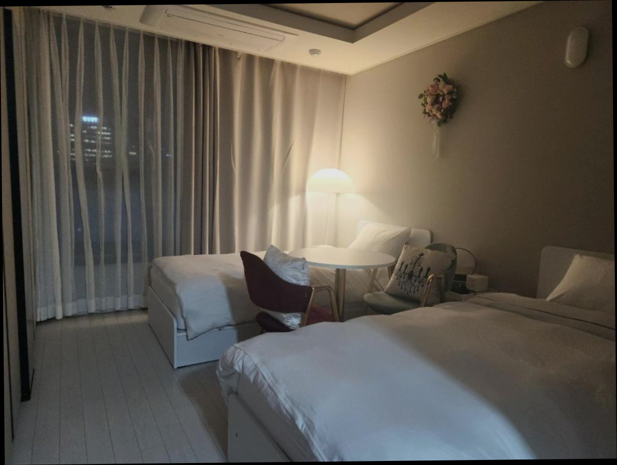 (이미지설명: Daegu starB&B lily guesthouse - 편의시설 및 서비스 안내사진)