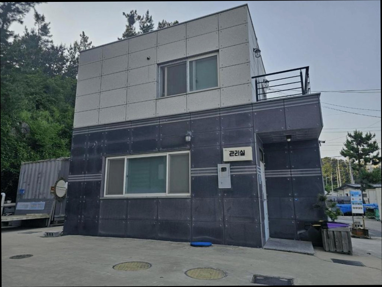 (이미지설명: 오도리펜션 - 갤러리 안내사진)