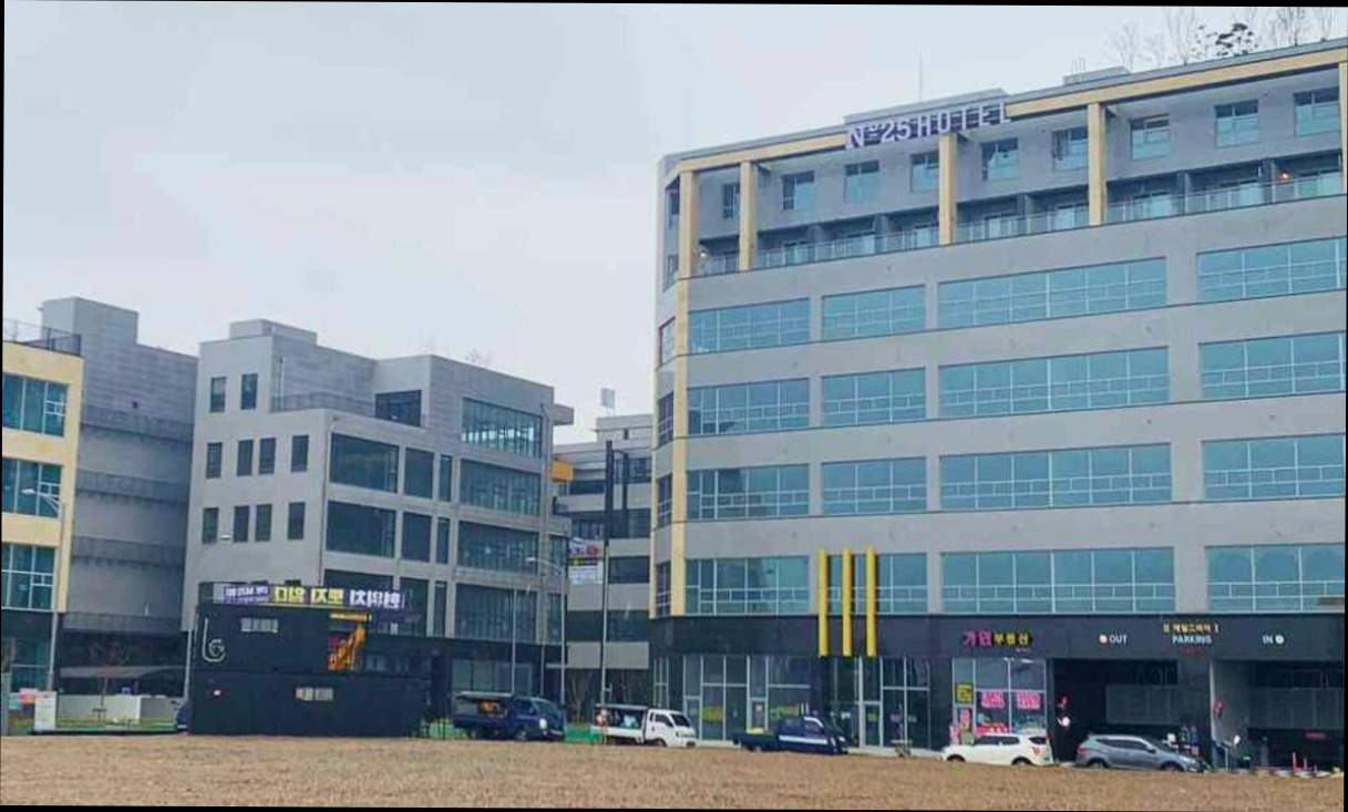 (이미지설명: 넘버25호텔 시흥거북섬점 - 갤러리 안내사진)