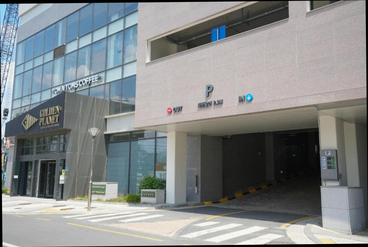 (이미지설명: 골든플래닛호텔 - 객실 안내사진)