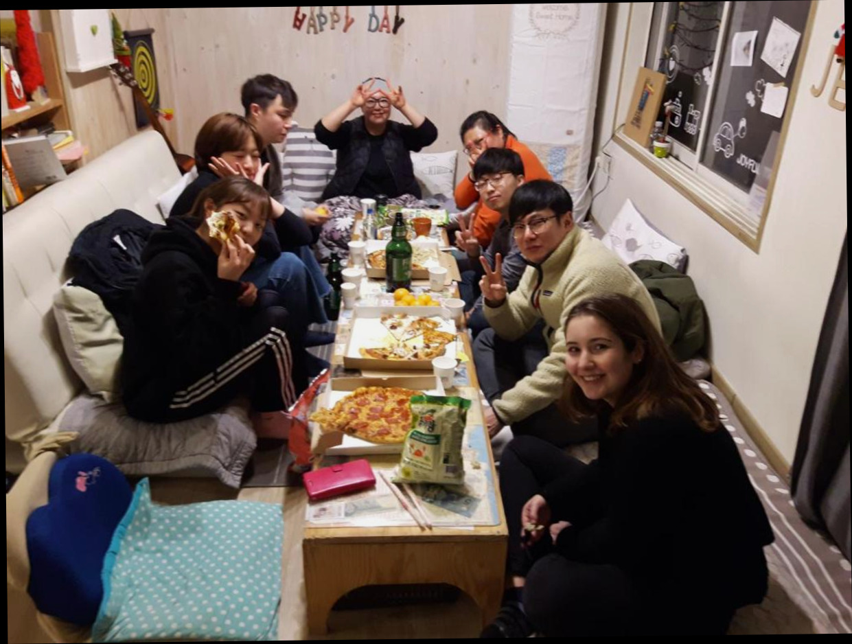 (이미지설명: 그린데이 게스트하우스 - 객실 안내사진)