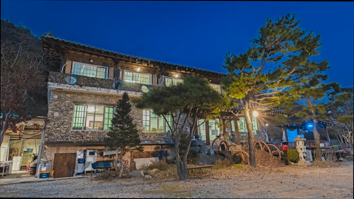 (이미지설명: 가평 돌궁펜션앤캠핑장 - 객실 상세 리뷰 안내사진)
