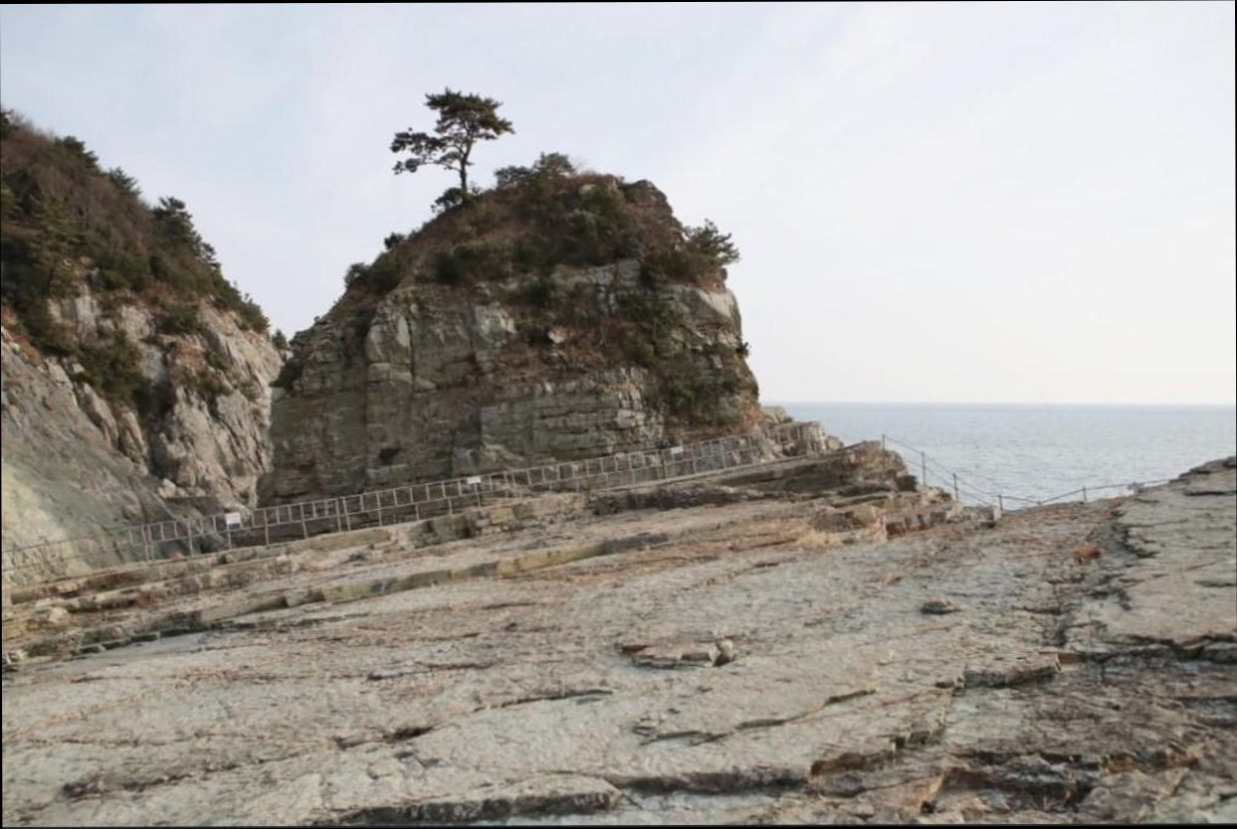 (이미지설명: 남부면의 프라이빗 하우스 (50m², 침실 2개, 프라이빗 욕실 1개) - 객실 상세 리뷰 안내사진)