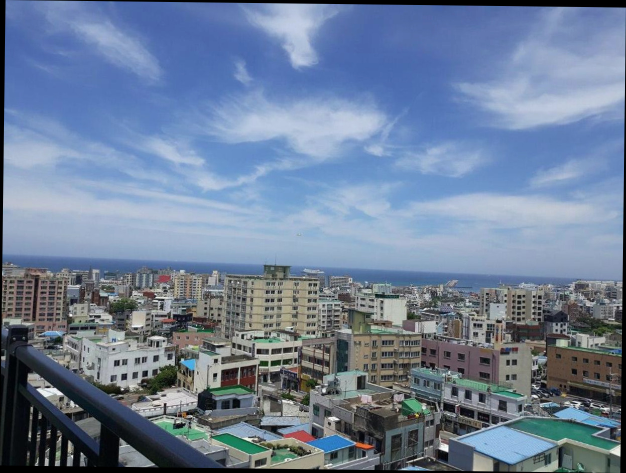 (이미지설명: 아라팰리스호텔901호-동문시장도보10분, 공항인근,City&Ocean View - 객실 상세 리뷰 안내사진)