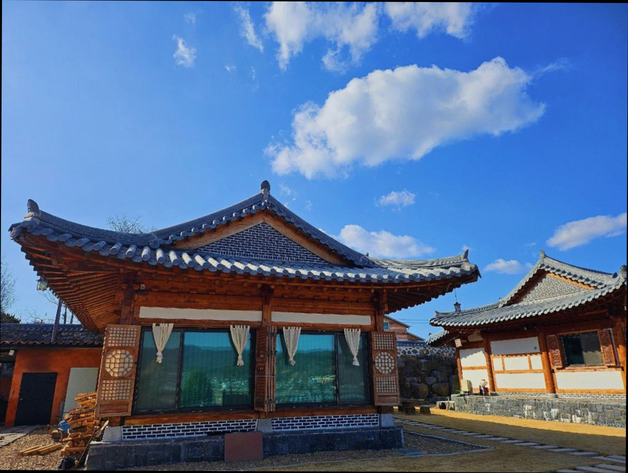 (이미지설명: 반포면의 프라이빗 하우스 (5000m², 침실 1개, 프라이빗 욕실 1개) - 편의시설 및 서비스 안내사진)