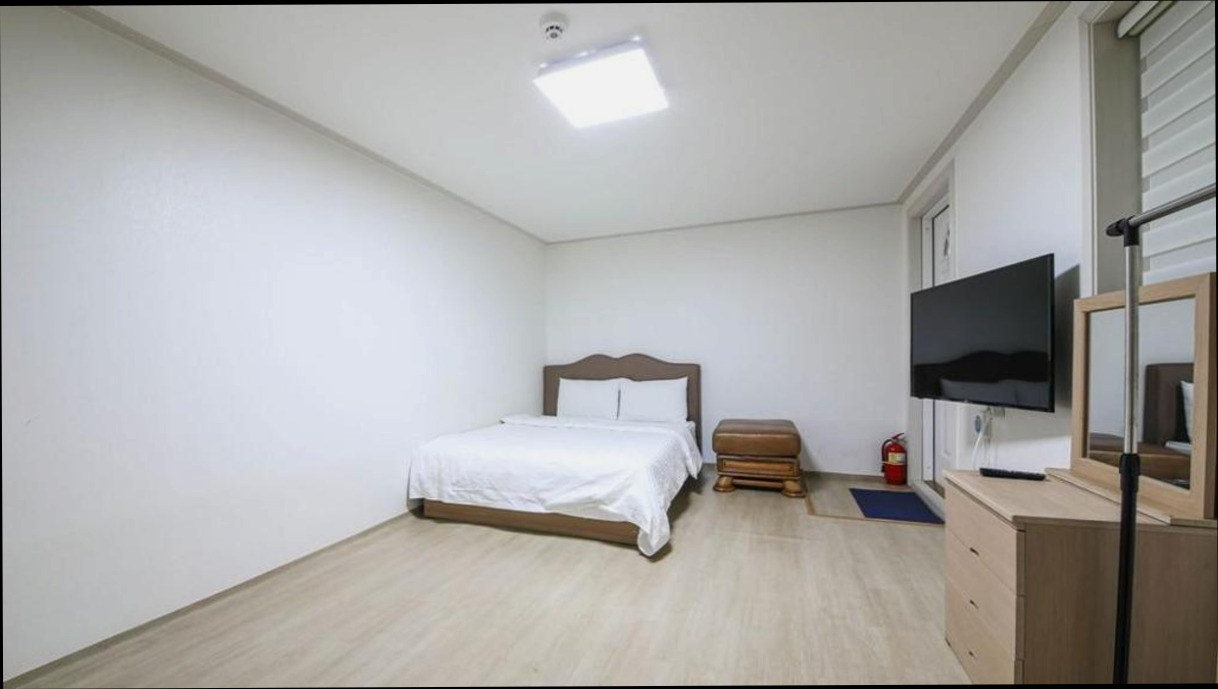 (이미지설명: 둥지 펜션 - 편의시설 및 서비스 안내사진)
