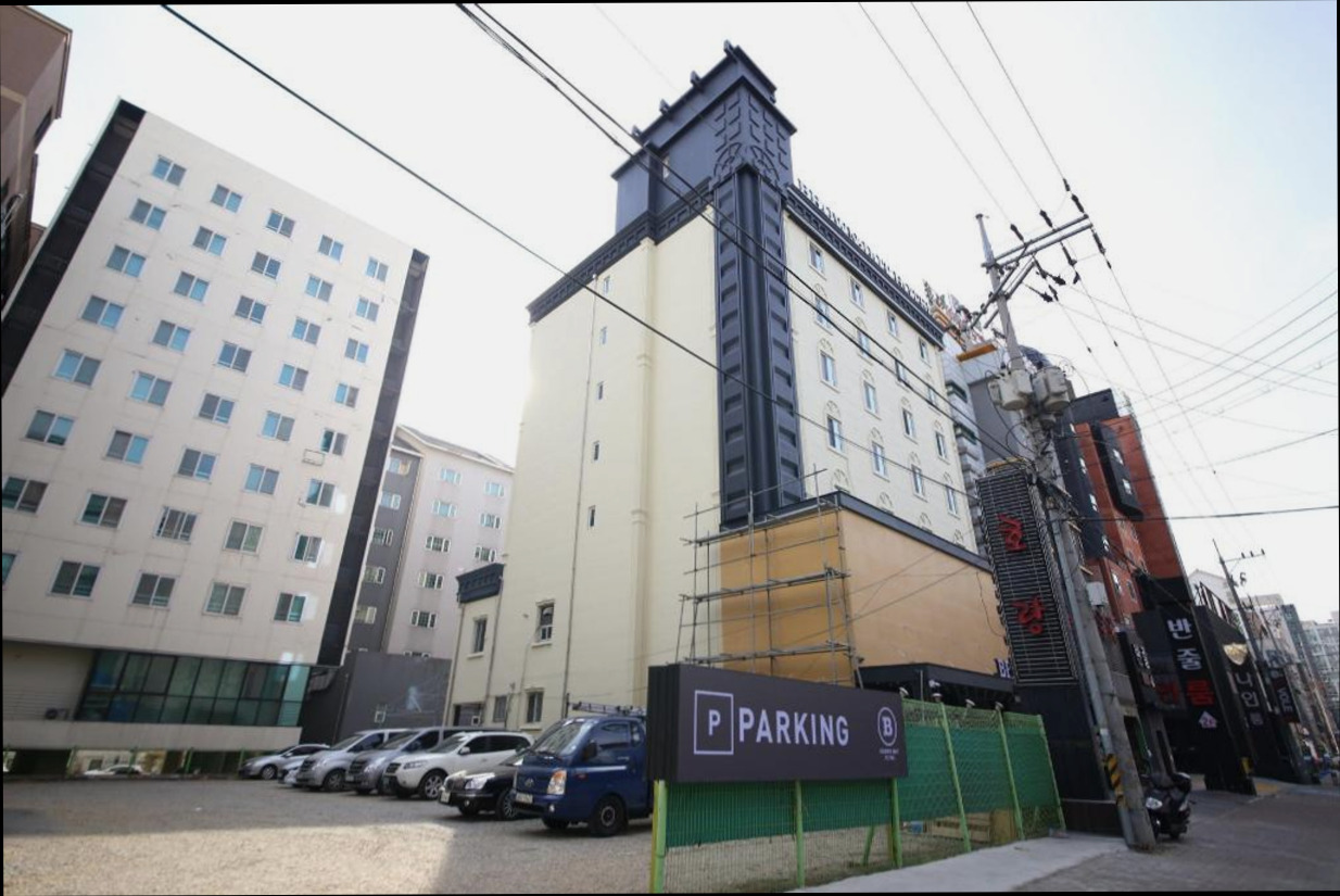 (이미지설명: 브라운도트 천안점 - 편의시설 및 서비스 안내사진)