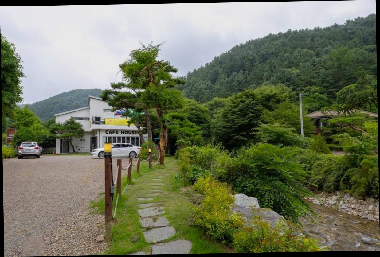 (이미지설명: 퇴촌 천진암가는길펜션 - 갤러리 안내사진)