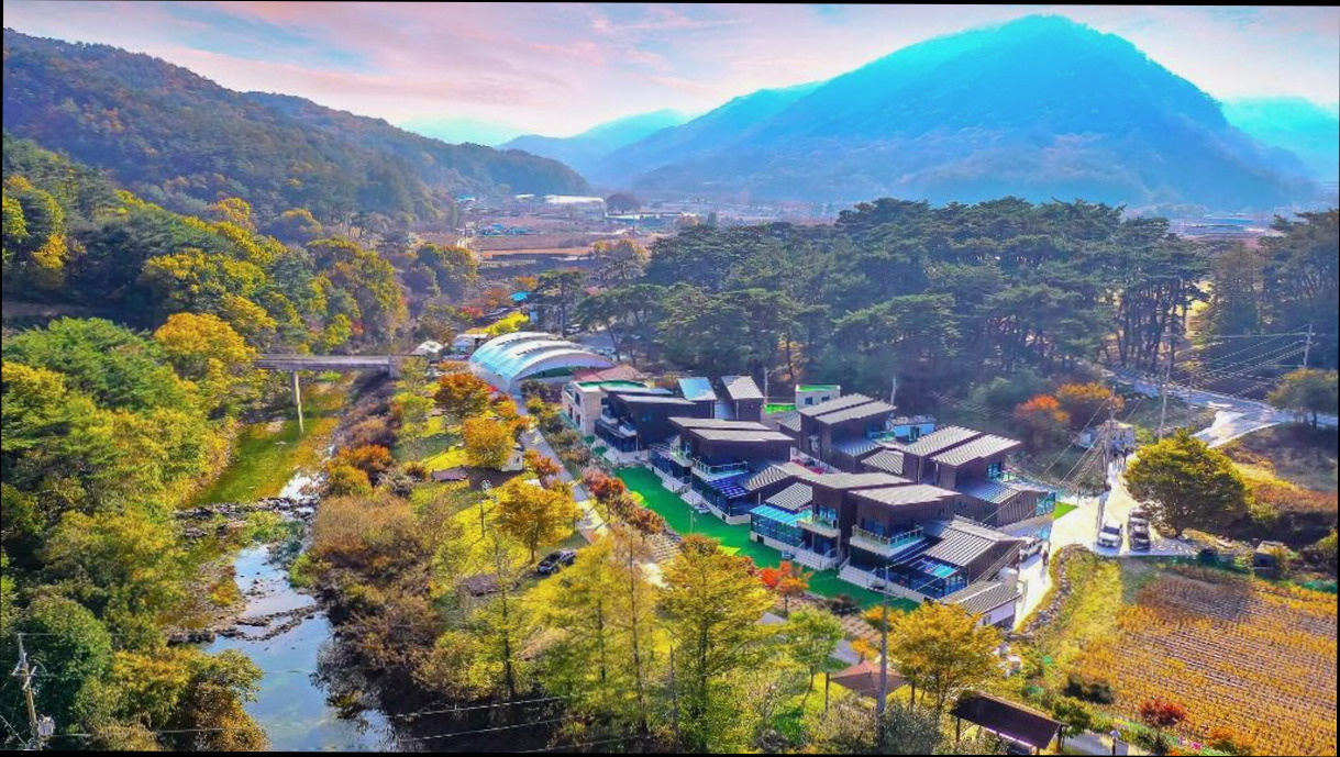 (이미지설명: 아이 사랑 키즈 풀빌라 - 갤러리 안내사진)