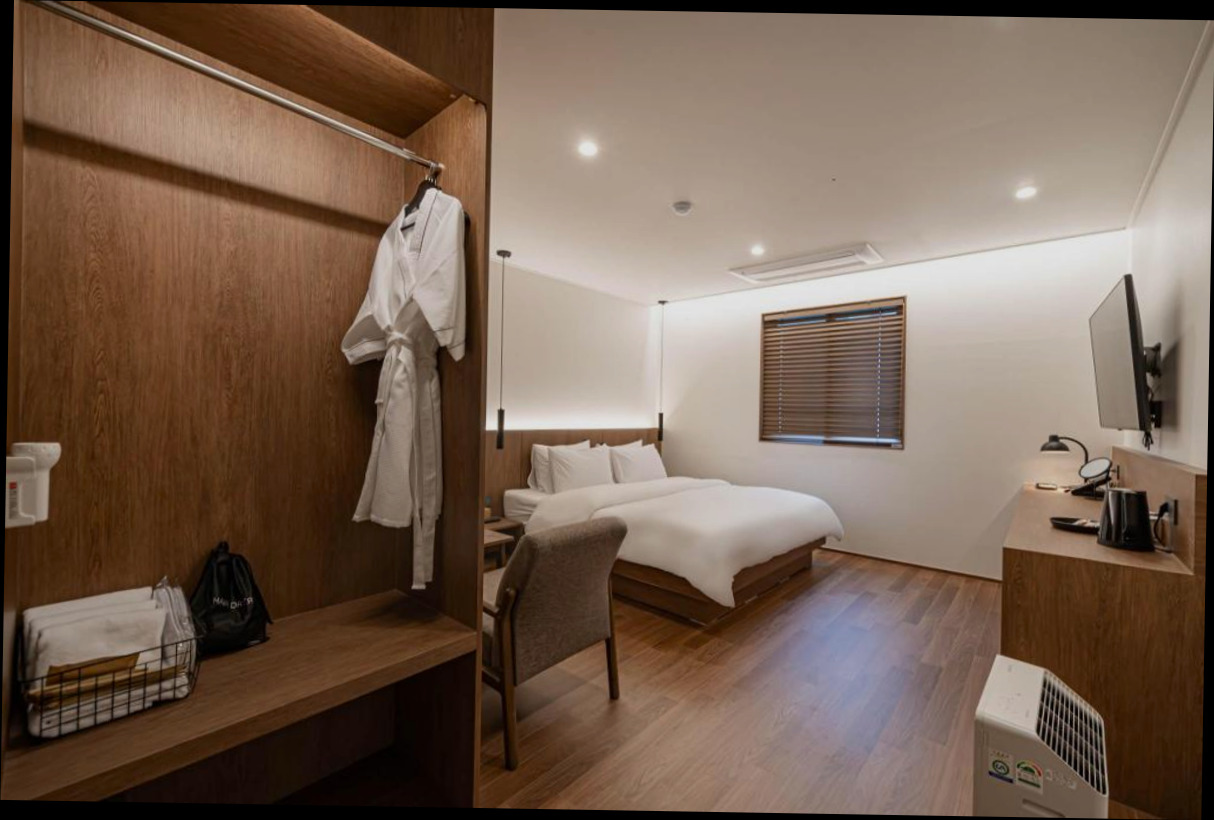 (이미지설명: Busan Dongrae Hotel Imok - 객실 안내사진)