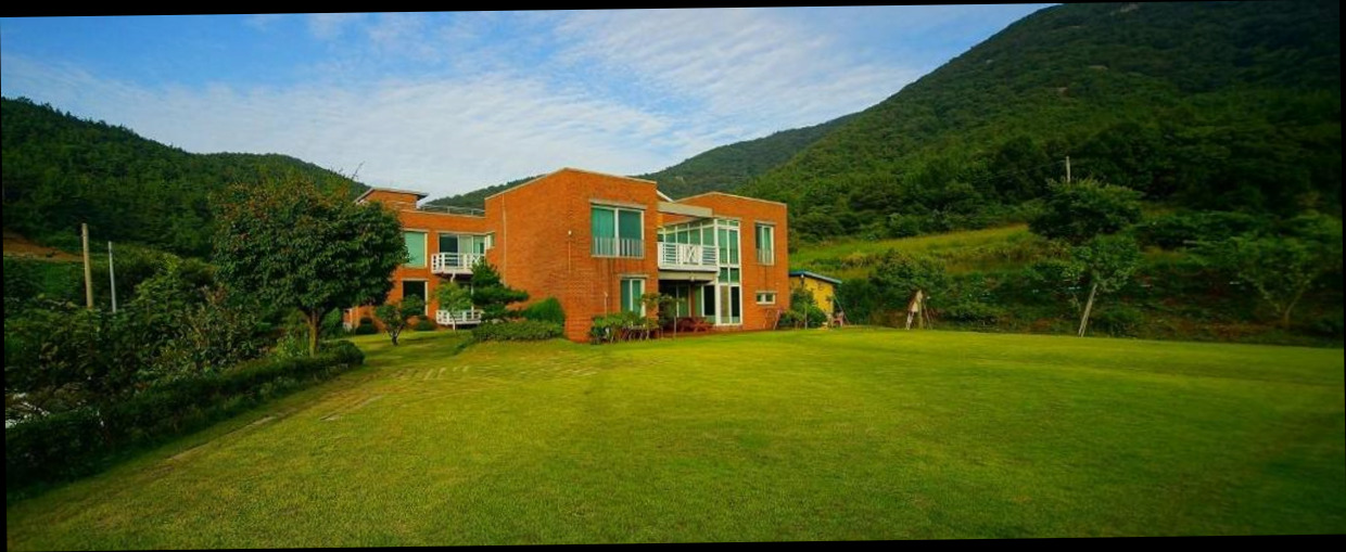 (이미지설명: 부안 묵방 산들 국화 펜션 - 객실 안내사진)