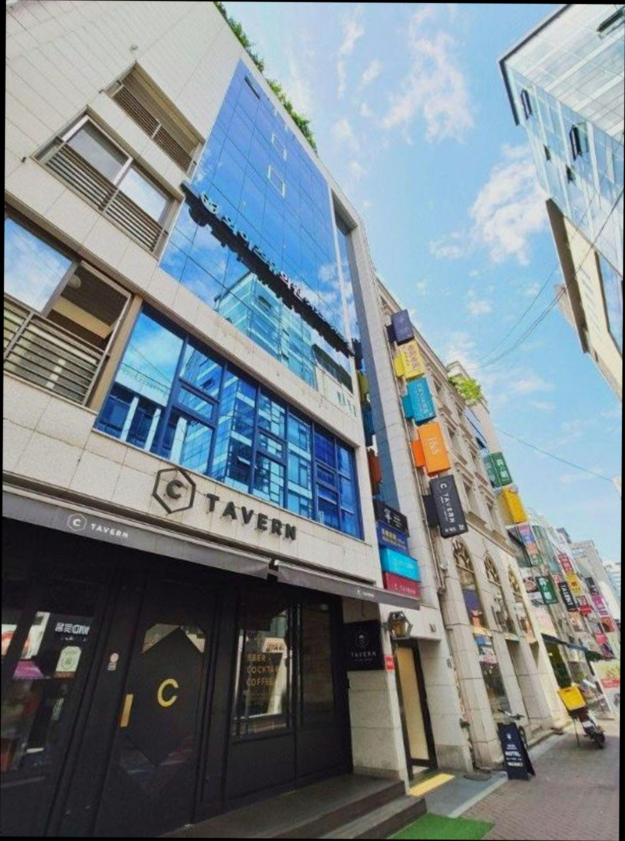 (이미지설명: OYO 호스텔 명동2 - 호텔 둘러보기 안내사진)