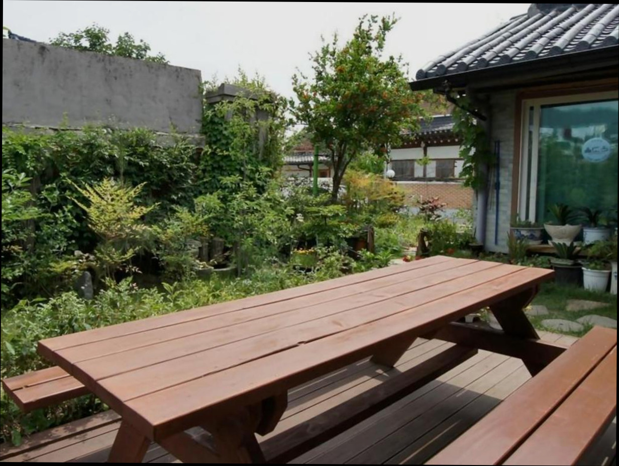 (이미지설명: 전주 온고을 한옥 스테이 - 객실 상세 리뷰: 아늑함과 편리함이 공존하는 공간 🛌 안내사진)