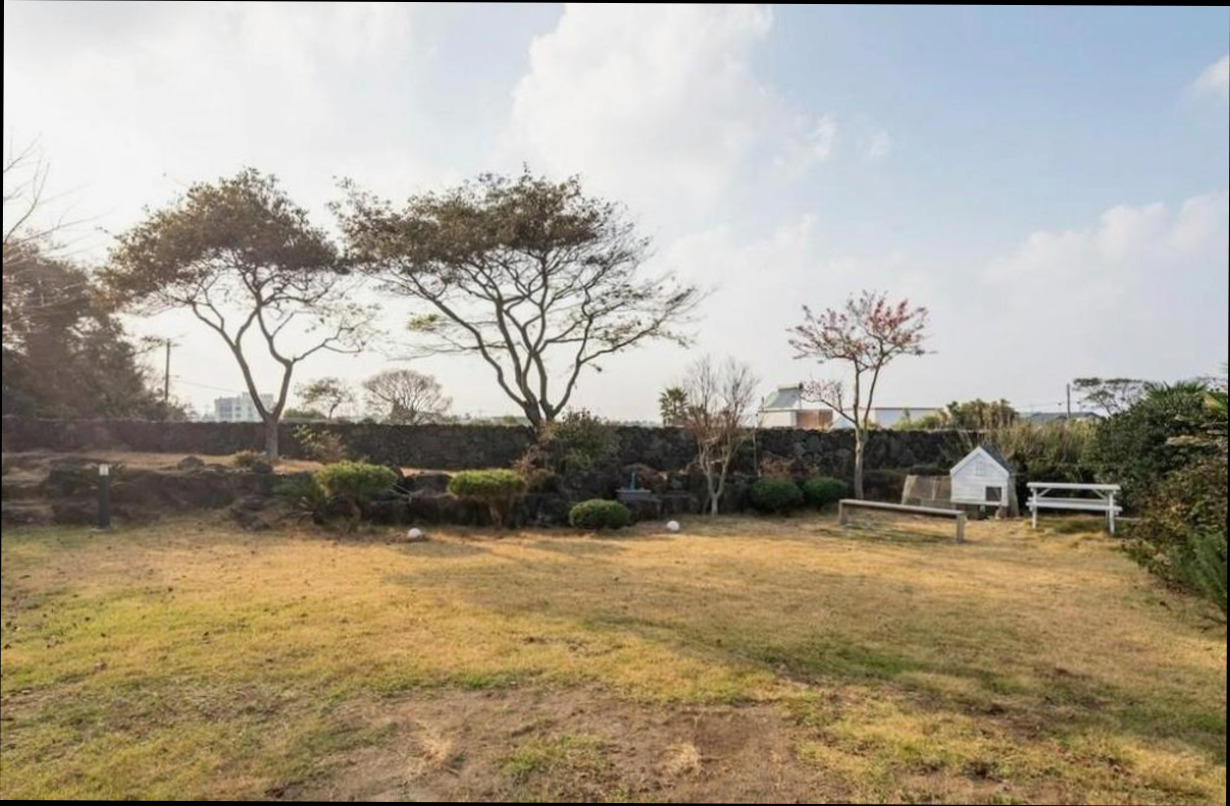 (이미지설명: 제주 애월하늘 독채펜션 - 호텔 둘러보기 안내사진)