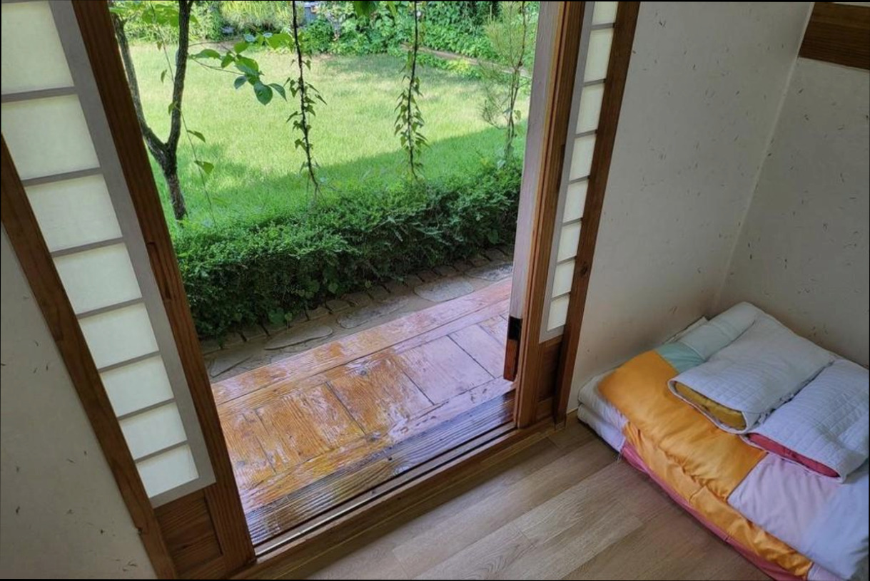 (이미지설명: 전주 부용헌 펜션 - 전경 안내사진)