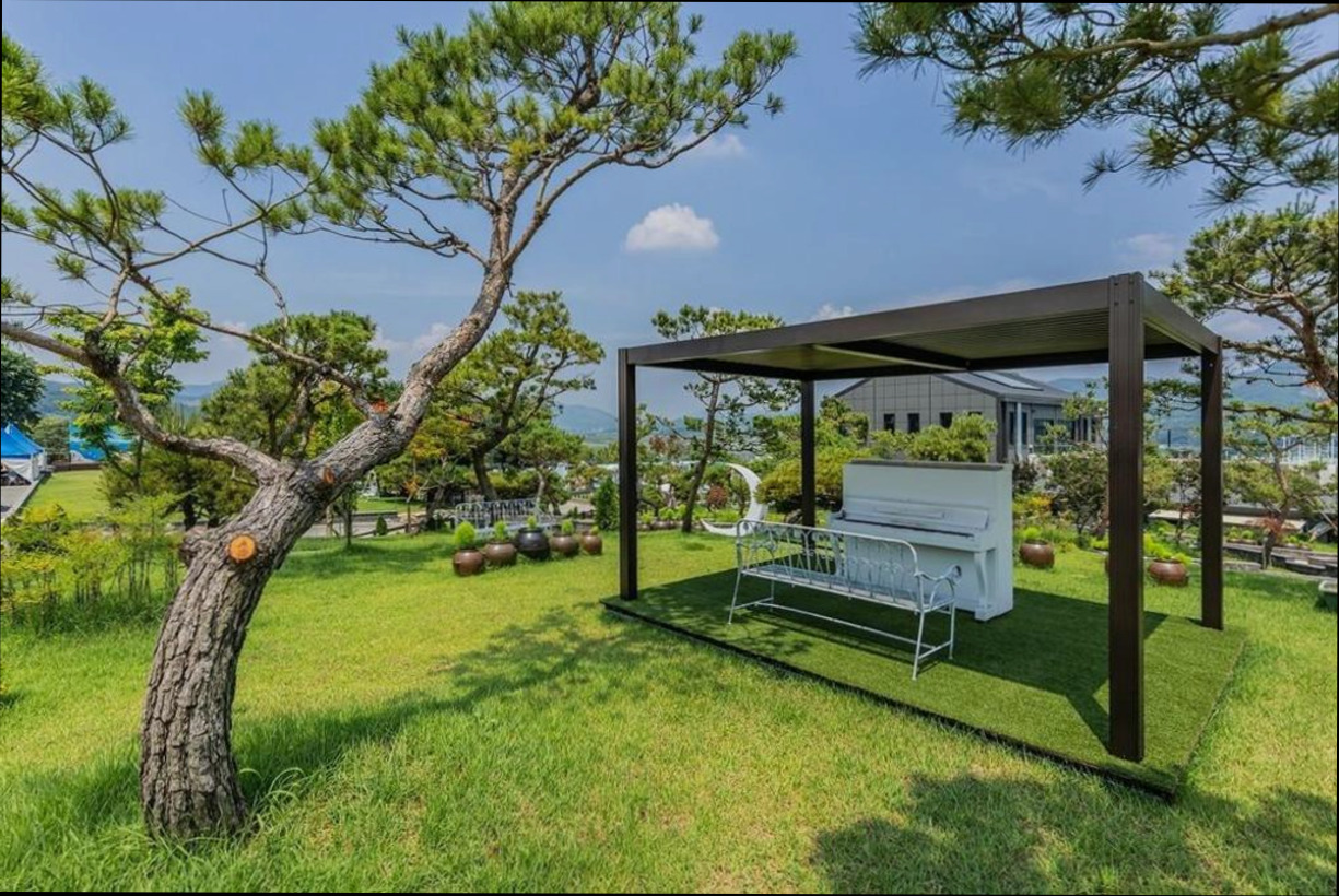 (이미지설명: 공주 힐스포레 - 편의시설 및 서비스 안내사진)