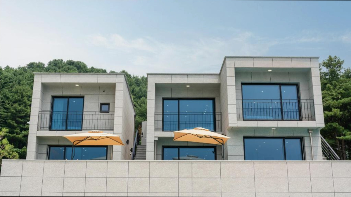 (이미지설명: Gapyeong staysumok pool villa pension - 예약 꿀팁 안내사진)
