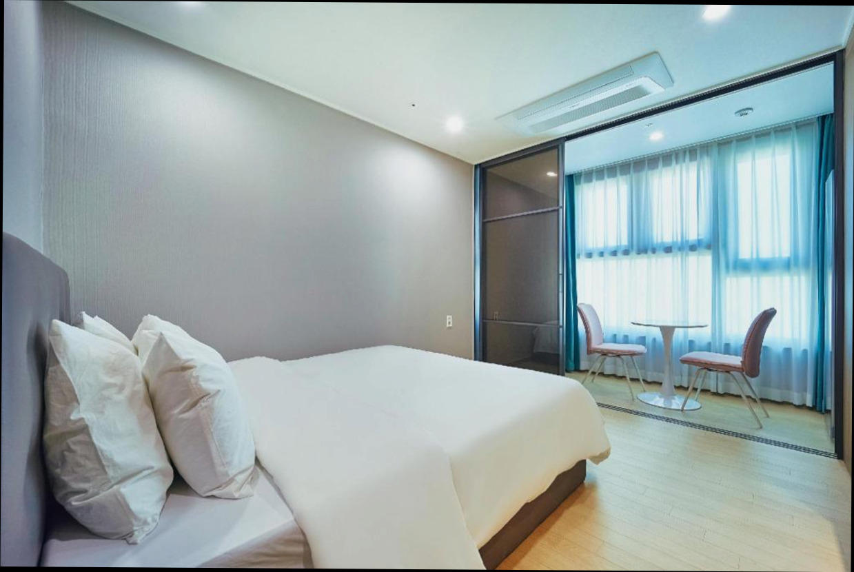 (이미지설명: Jeonju Signature Hotel - 예약 꿀팁 안내사진)