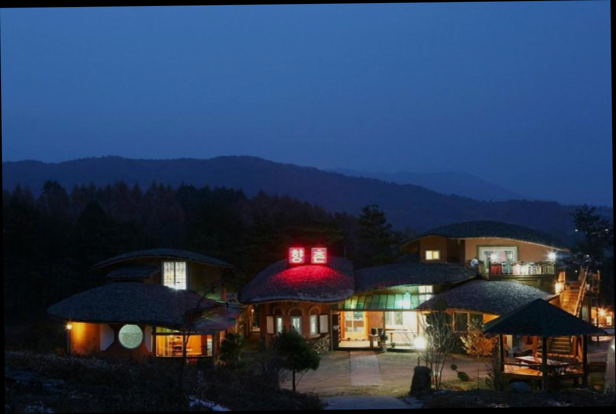 (이미지설명: 향촌 펜션 - 예약 꿀팁 안내사진)