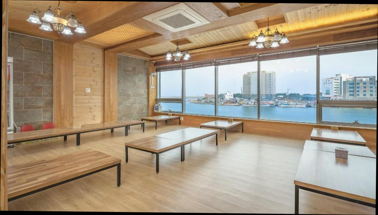 (이미지설명: 메리엘 풀빌라 - 주변 관광지 안내사진)
