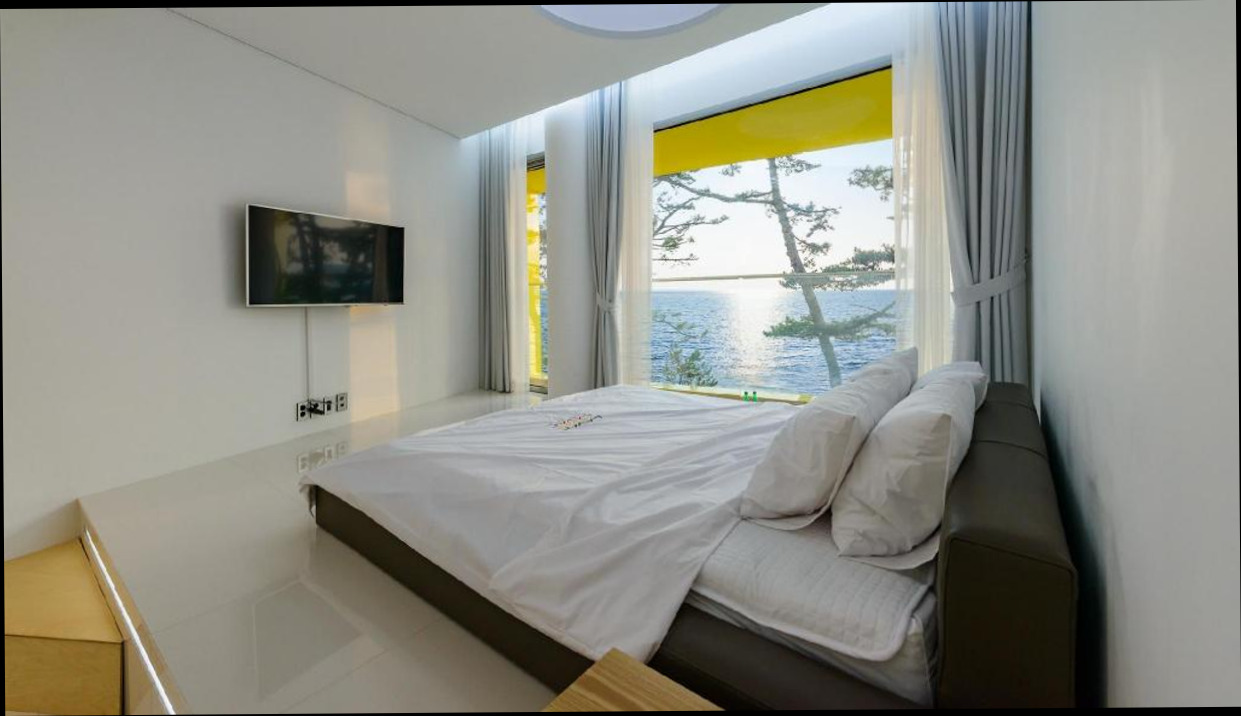 (이미지설명: Boryeong Lavar Pool Villa - 주변 관광지 안내사진)