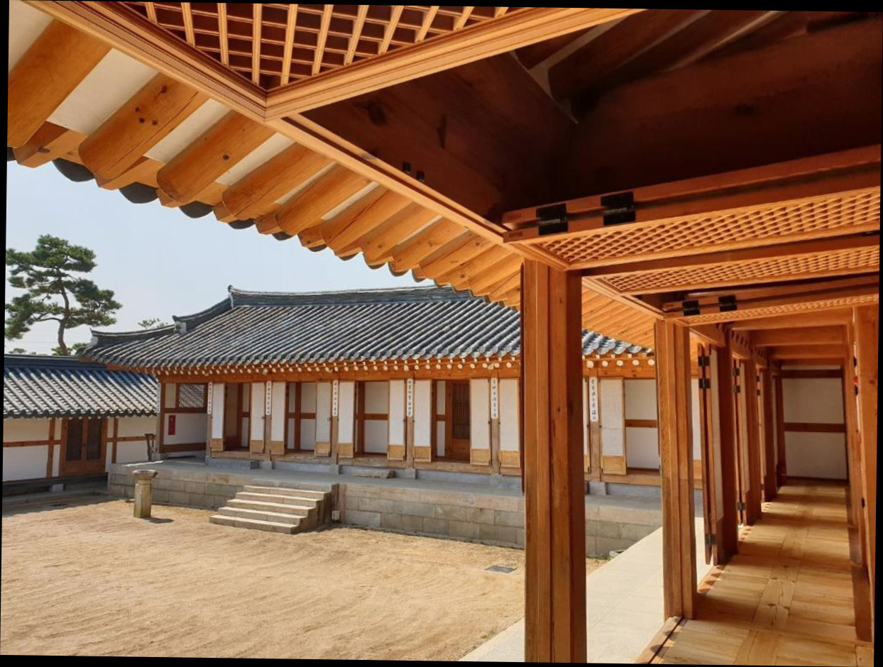 (이미지설명: ChosunRoyalFamilyHotel - 예약 꿀팁 안내사진)