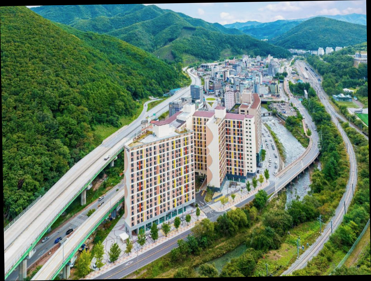 (이미지설명: 아리아리 호텔 - 갤러리 안내사진)