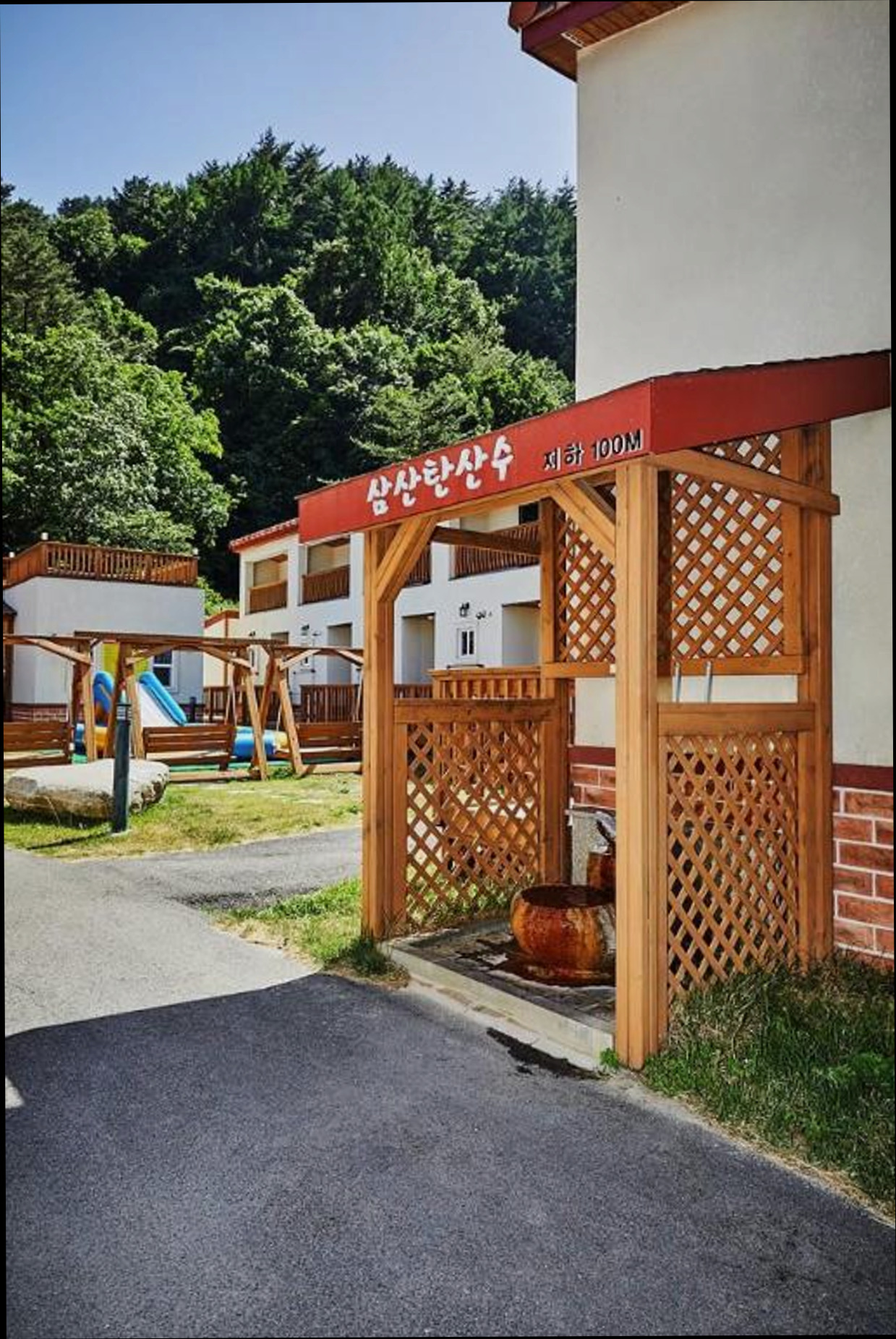 (이미지설명: 강릉 리프레시펜션 오대산점 - 갤러리 안내사진)