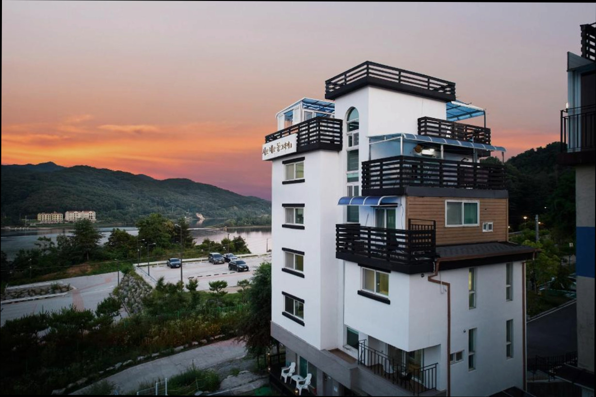 (이미지설명: 세네동 스파 펜션 - 객실 안내사진)