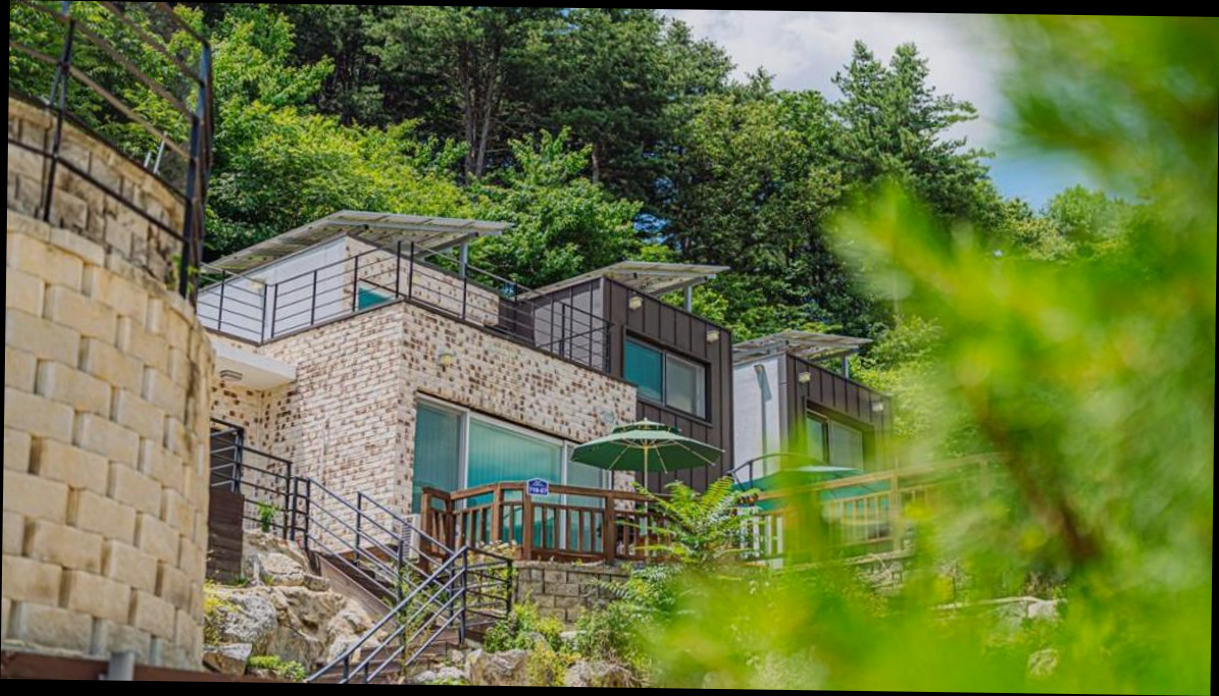 (이미지설명: 클로이 펜션 - 호텔 둘러보기 안내사진)