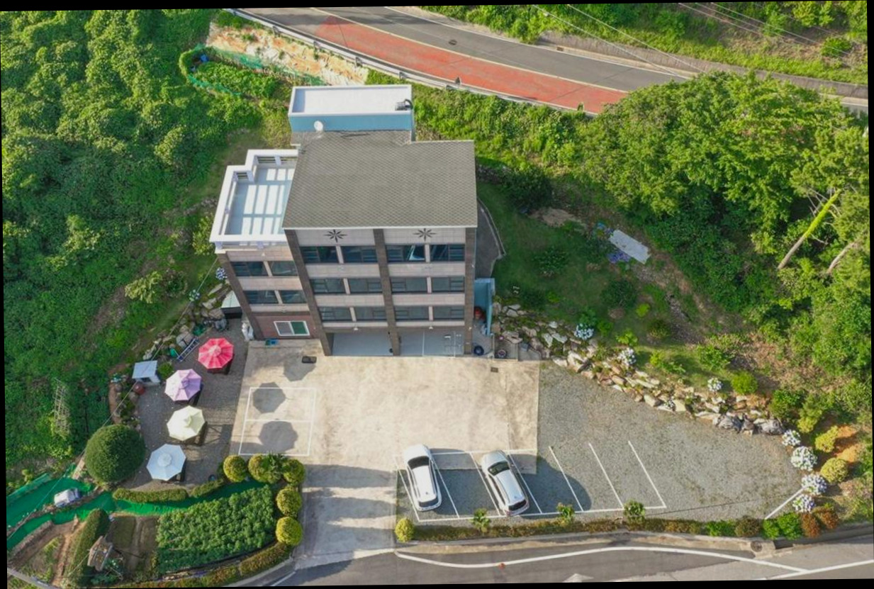 (이미지설명: 거제 마린캐슬 펜션 - 객실 상세 리뷰 안내사진)