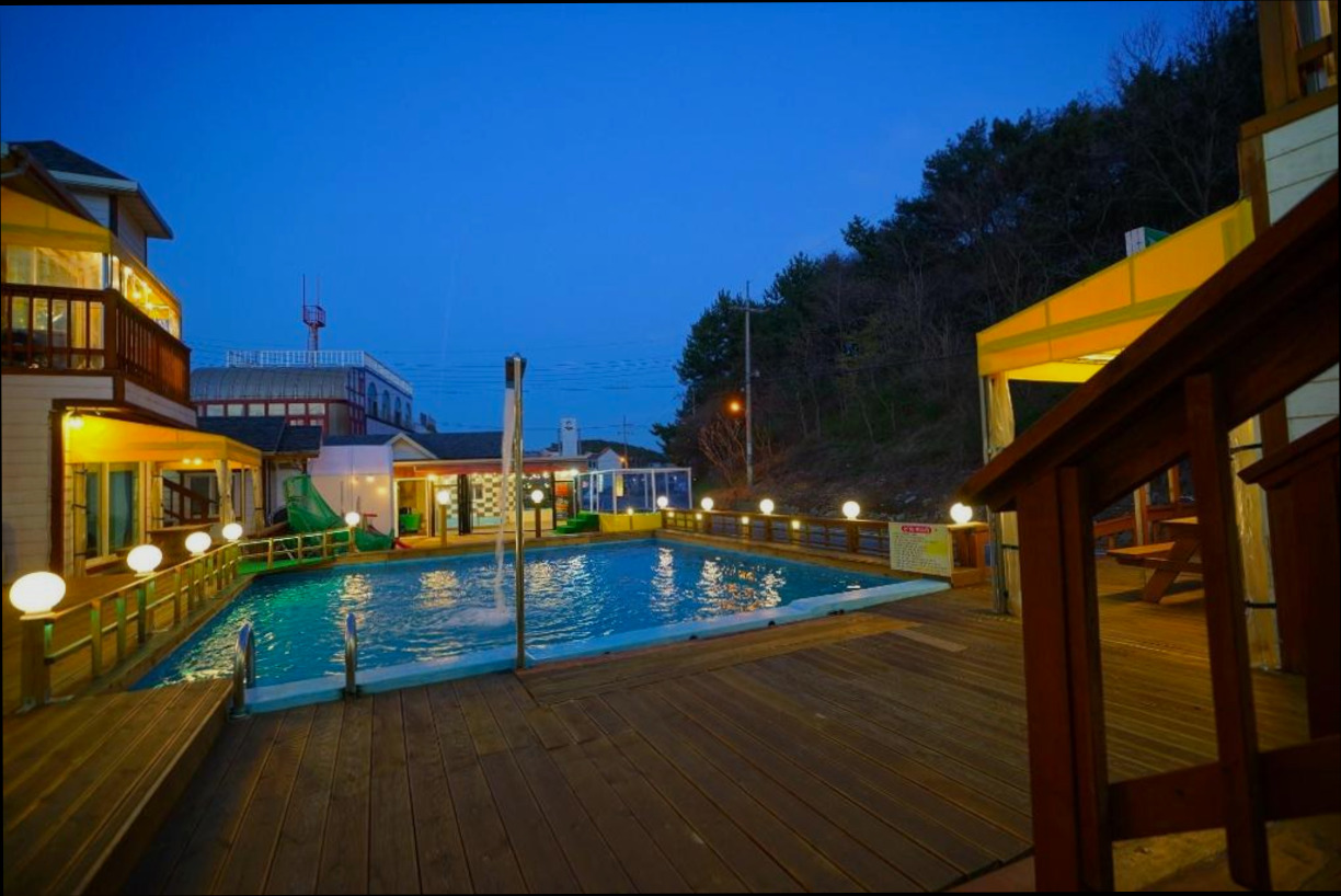 (이미지설명: 안면도 네잎클로버 수영장펜션 - 예약 꿀팁 안내사진)
