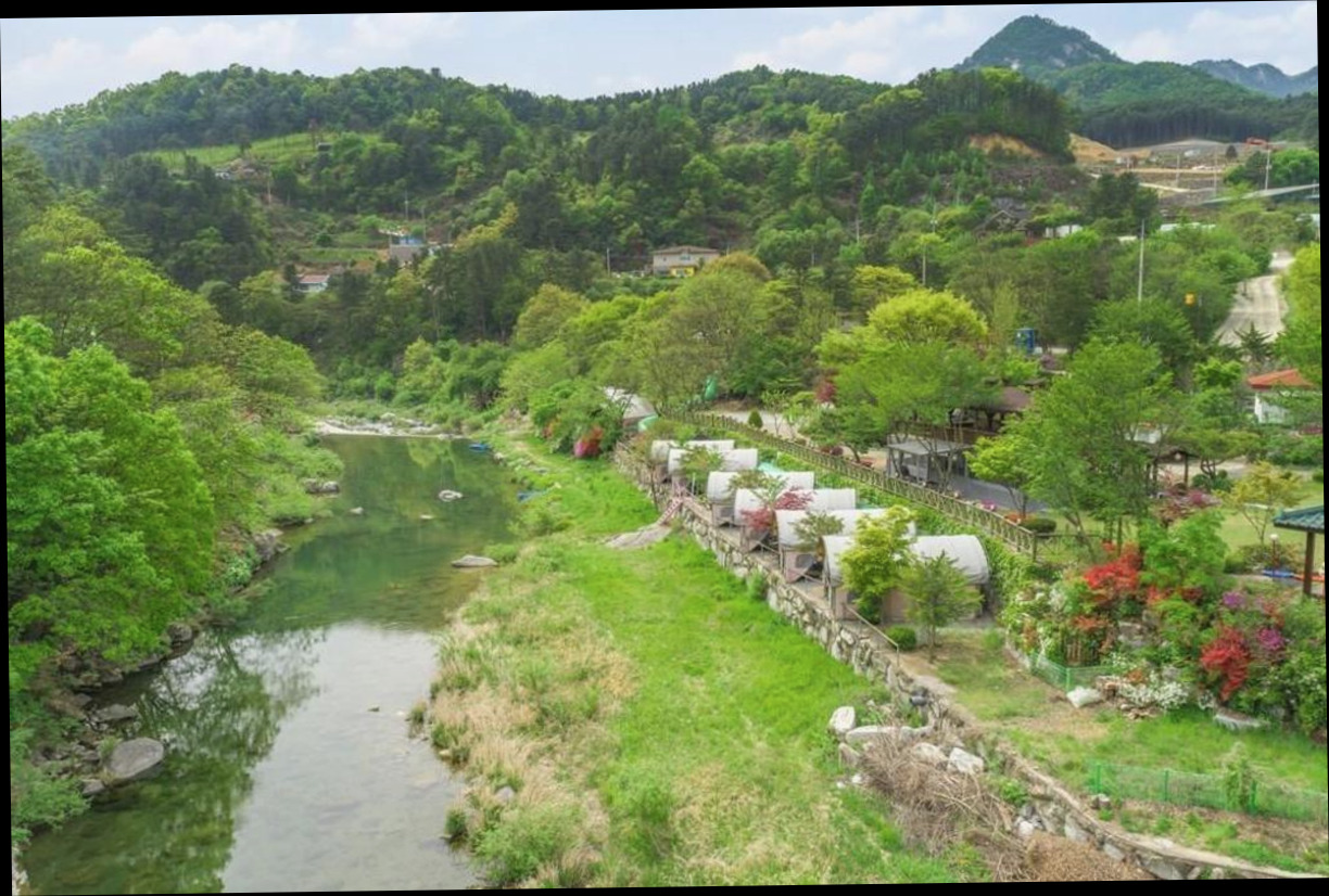 (이미지설명: 스테이 용수 - 주변 관광지 안내사진)